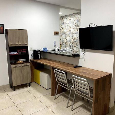 4 Aps Baratos, Confortaveis, Completos E Com Garagem Insta Thiagojacomo Goiânia Exterior foto